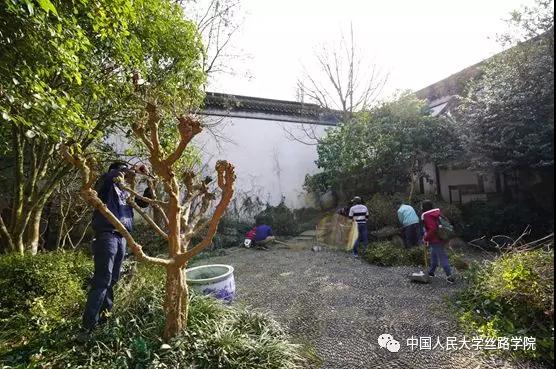 5ccee9eadce94ff4a7e0f2c5586cfde9.jpg 3.jpg