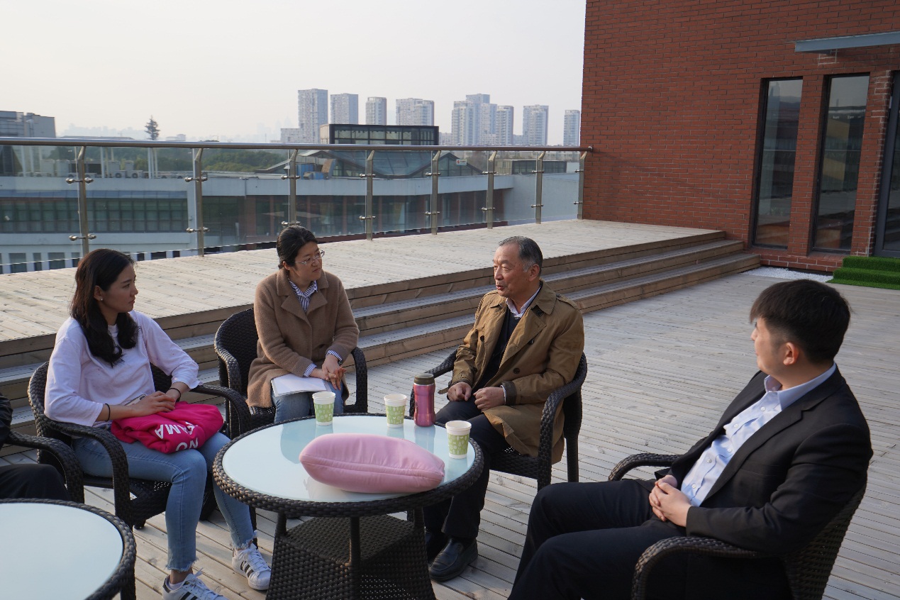 C:\Users\dell\Desktop\新闻2019\2019.03.15 温铁军\DSC01638.JPG